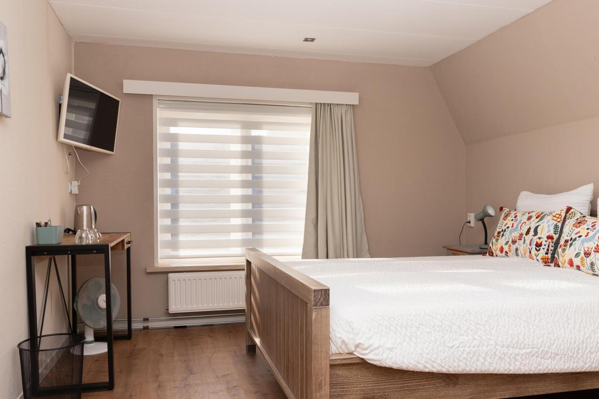 Zeeuwse Zot Bed & Breakfast Wissenkerke Exterior photo